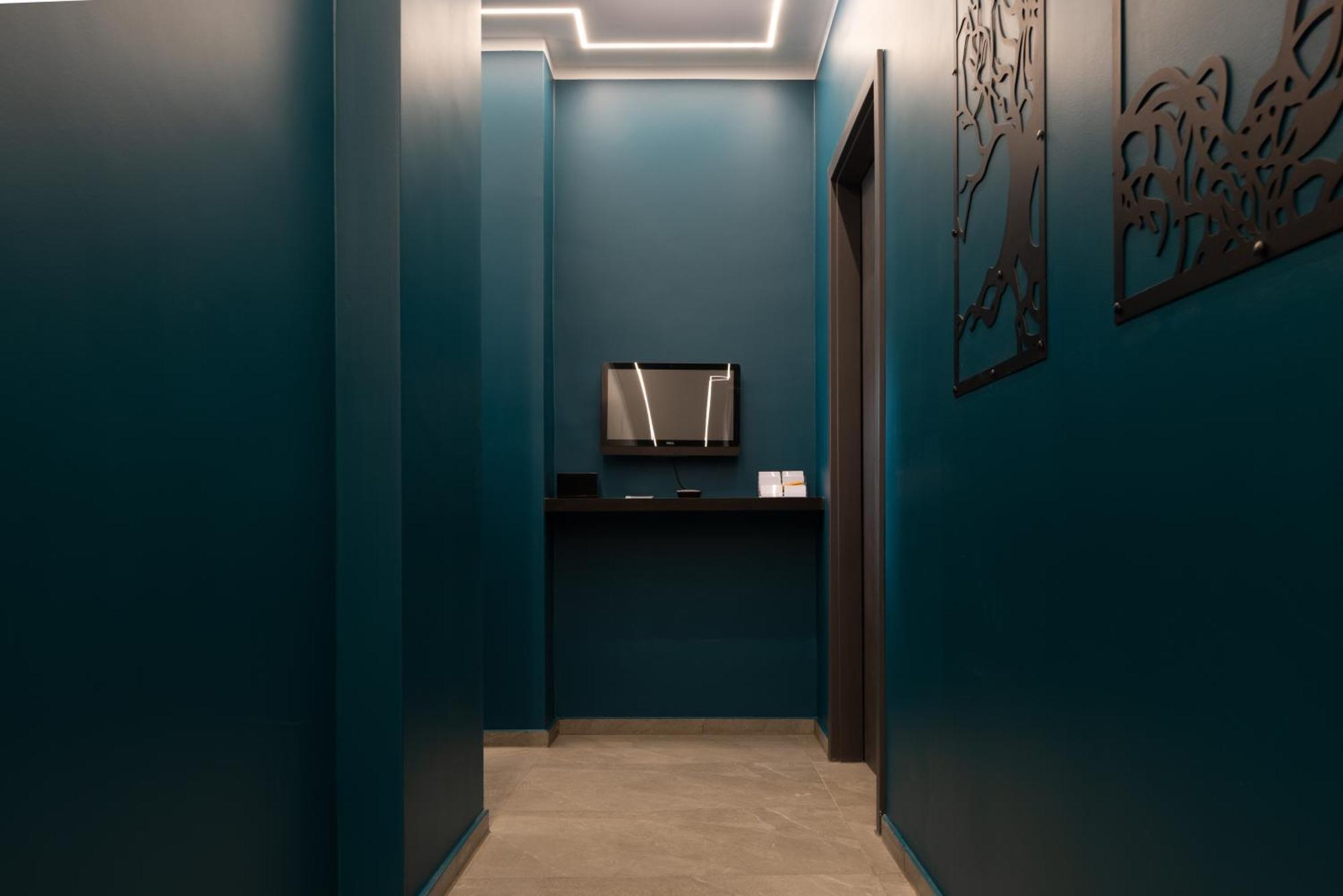 Urban Design Apartment *